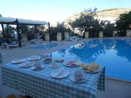 Бассейн в San Antonio Guesthouse или поблизости