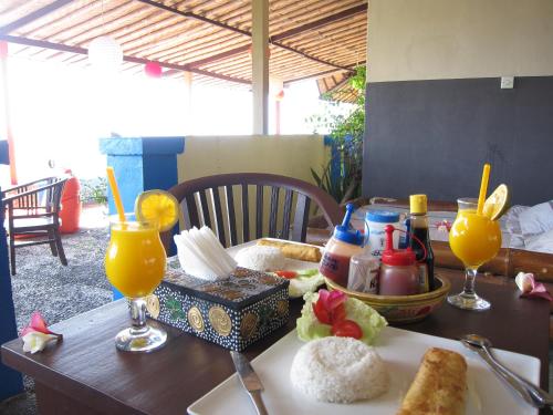 Еда / где поесть недалеко от гостевого дома