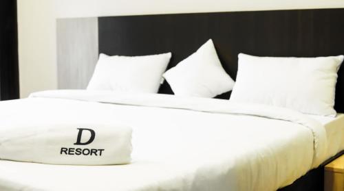 Postel nebo postele na pokoji v ubytování D Wayfarer Inn Resort