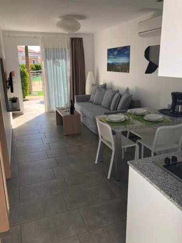 Foto Alsol Los Leones Bungalows - Adults Only 5