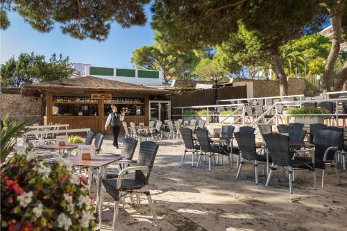 Restoran atau tempat lain untuk makan di htop Caleta Palace #htopBliss