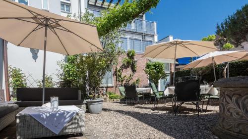 Κήπος έξω από το Hotel Garni Landhaus zur Issel