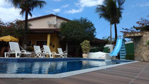 The swimming pool at or close to Pousada Villa Virgínia Guarujá