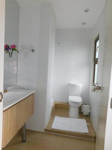 Un baño de Los Magnolios