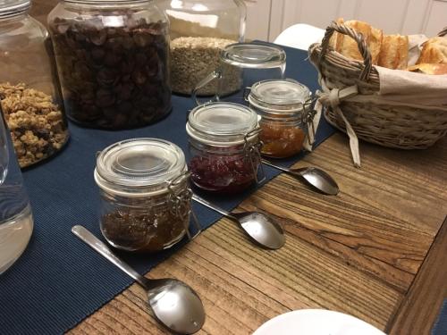 Mad på pensionatet eller i nærheden