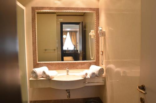 Ванна кімната в Residence Eurhotel