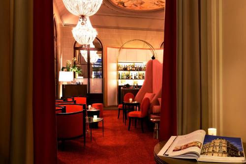 Zona de estar de Carlton Hotel Lyon - MGallery Collection