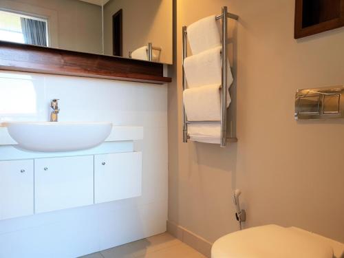 Ένα μπάνιο στο Zimbali Suites 611