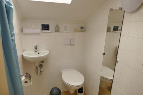 Bathroom sa Seehotel Bad Kleinen
