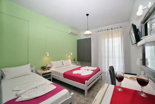 Gallery image of Nereides Hotel in Kolymvari