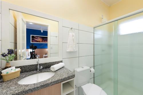Kylpyhuone majoituspaikassa Pousada Rio Claro