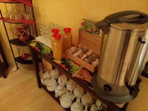 Příslušenství pro přípravu čaje a kávy v ubytování Tillmanns-Haus