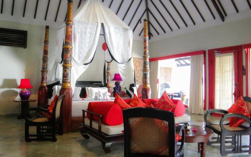 Hotel Tugu Lombokにあるシーティングエリア
