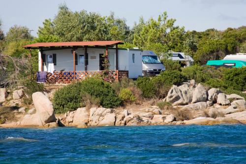 Gallery image of Camping Baia Saraceno in Palau