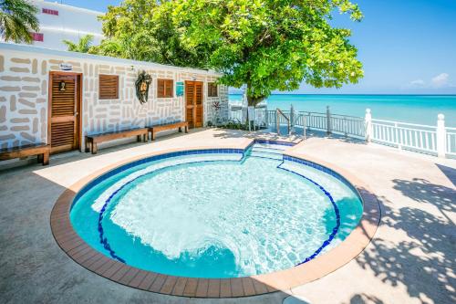 Galeriebild der Unterkunft Royal Decameron Montego Beach Resort - All Inclusive in Montego Bay