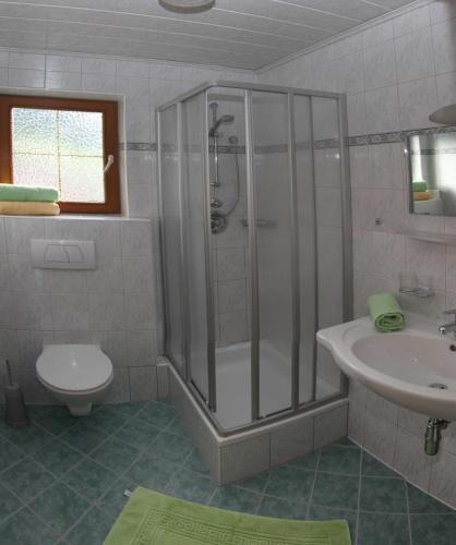 Un baño de Haus Ferienglück