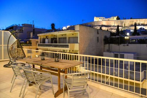 Acropolis amazing balcony view 3 minutes walking to the museum