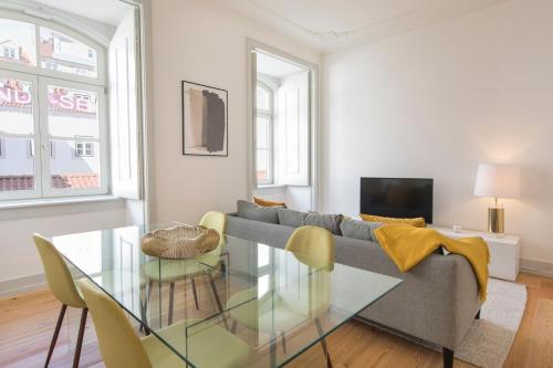 Downtown Lisbon Apartment by LovelyStay