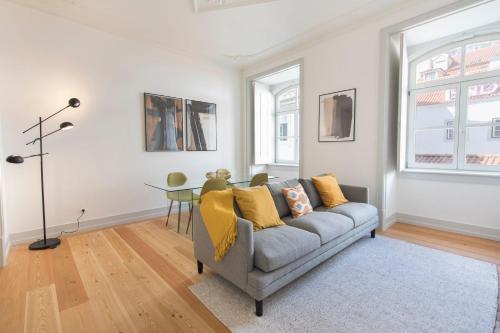 Downtown Lisbon Apartment by LovelyStay