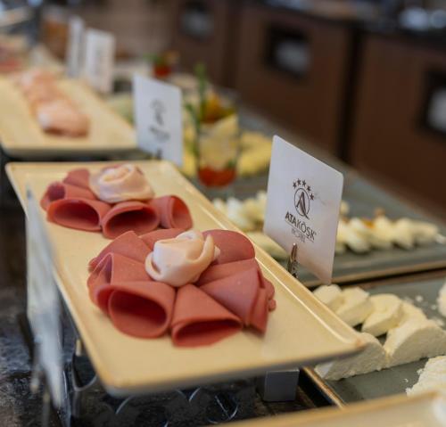 Cibo presso l'hotel o nelle vicinanze