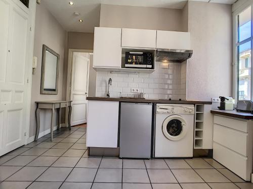 Nestor&Jeeves - LILAS BUFFA - Central - Close sea - Top Floor