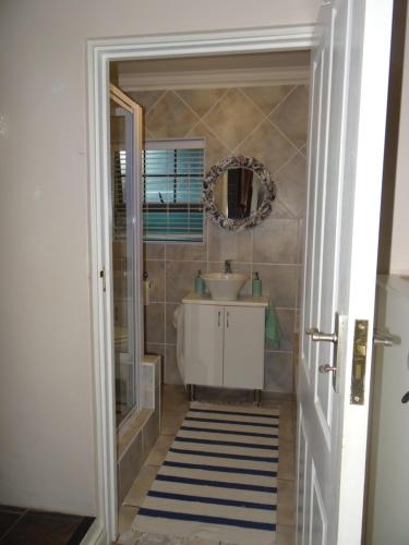 Φωτογραφία από το άλμπουμ του Beach House On 18p Repens σε Mossel Bay