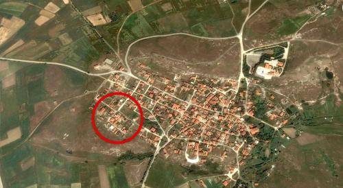 a map of a city with a red circle at Beautiful house ideal for families in Varos