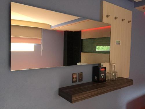 Kuchyň nebo kuchyňský kout v ubytování Hotel H - Arena Adults Only