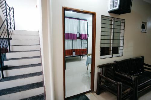 Φωτογραφία από το άλμπουμ του Sleepadz - Capsule Beds Dormitel in Magsaysay Ave Naga σε Naga
