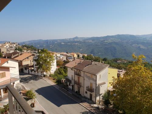 Gallery image of Casa-Albergo Tiroasegno in Lama Di Peligni
