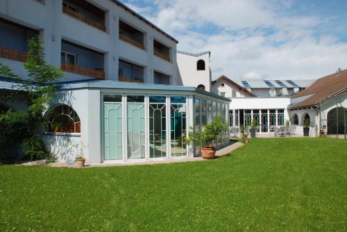 Gallery image of Sporthotel Podersdorf in Podersdorf am See