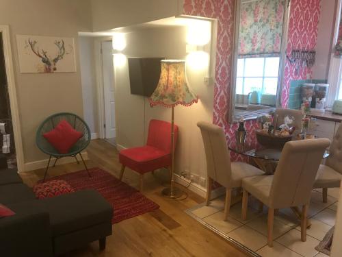 Bijou Central georgian Apartment