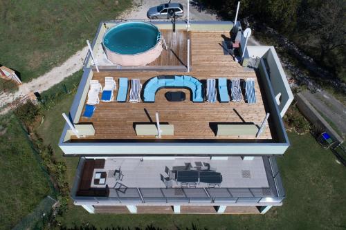 Piscine de l'établissement Holiday Home Magic View ou située à proximité