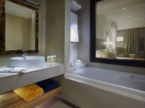 Koupelna v ubytování Filion Suites Resort & Spa