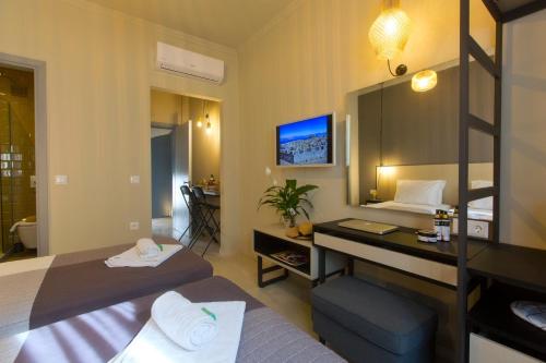 LOC HOSPITALITY Urban Suites