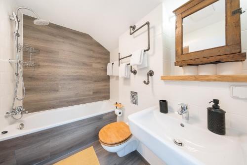 Ванная комната в Design Apartments - "Potsdam City", 18