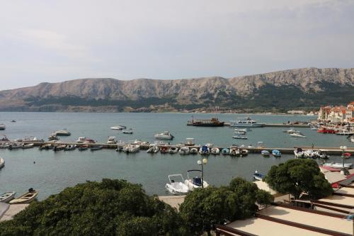 Gallery image of Apartments Ivo with Sea View in Baška