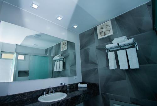 Hotel Regina tesisinde bir banyo