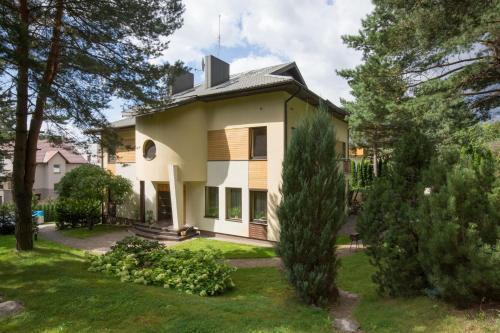 The building in which Az apartmant is located