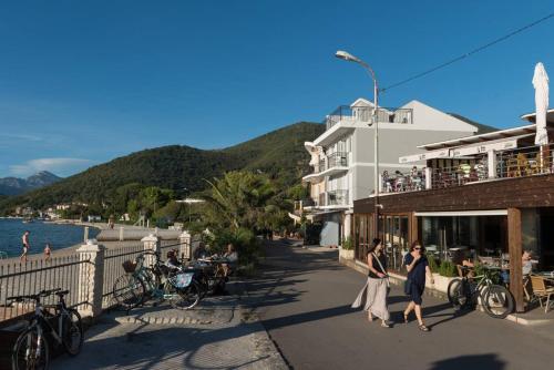 Gallery image of " Tiamat " apartmani in Tivat