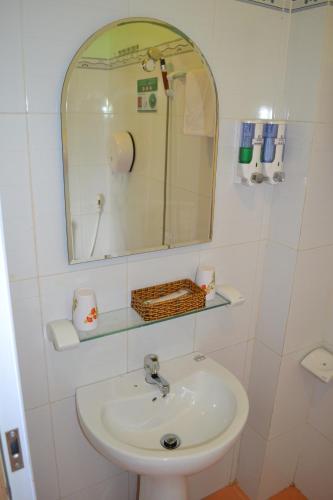 Koupelna v ubytování Kim Long Hotel