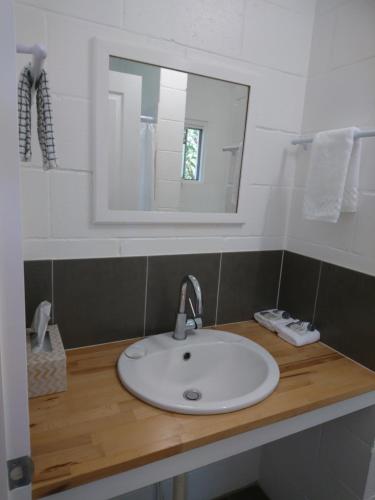 Koupelna v ubytování Bororen Motel