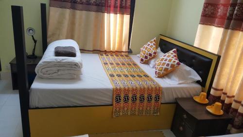 Cama o camas de una habitación en BnB Royal Tourist House