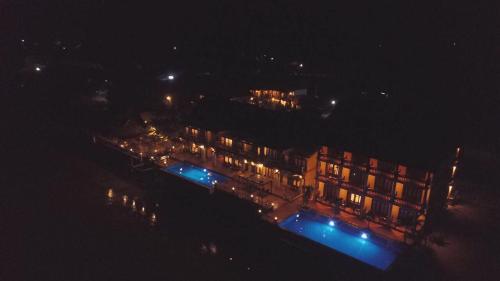 Gallery image of Pon Arena Hotel in Muang Không