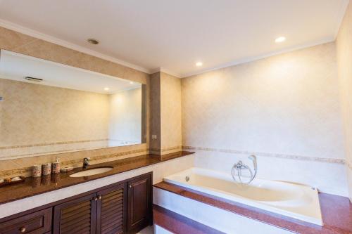 ห้องน้ำของ View Talay Residence 6 BY PSR