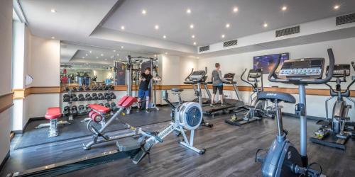 Fitness centrum a/nebo fitness zařízení v ubytování Clayton Hotel, Manchester Airport