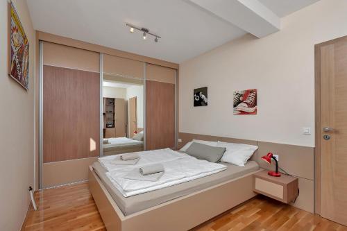 Postel nebo postele na pokoji v ubytování Villa hideaway Makarska