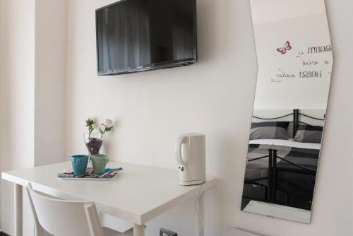 TV o dispositivi per l'intrattenimento presso Eden guest house