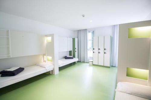 Sant Jordi Hostels Rock Palace Image