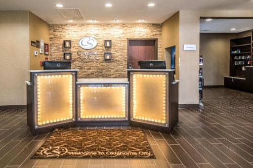 Gallery image of Comfort Suites Meridian and I-40 in Oklahoma City